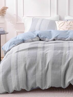 Gray Waffle Stripe Duvet Cover with White Reverse king